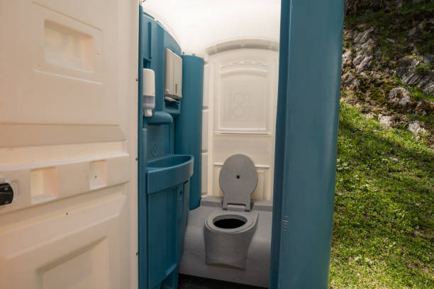 Portable restroom solutions in Oregon, WI